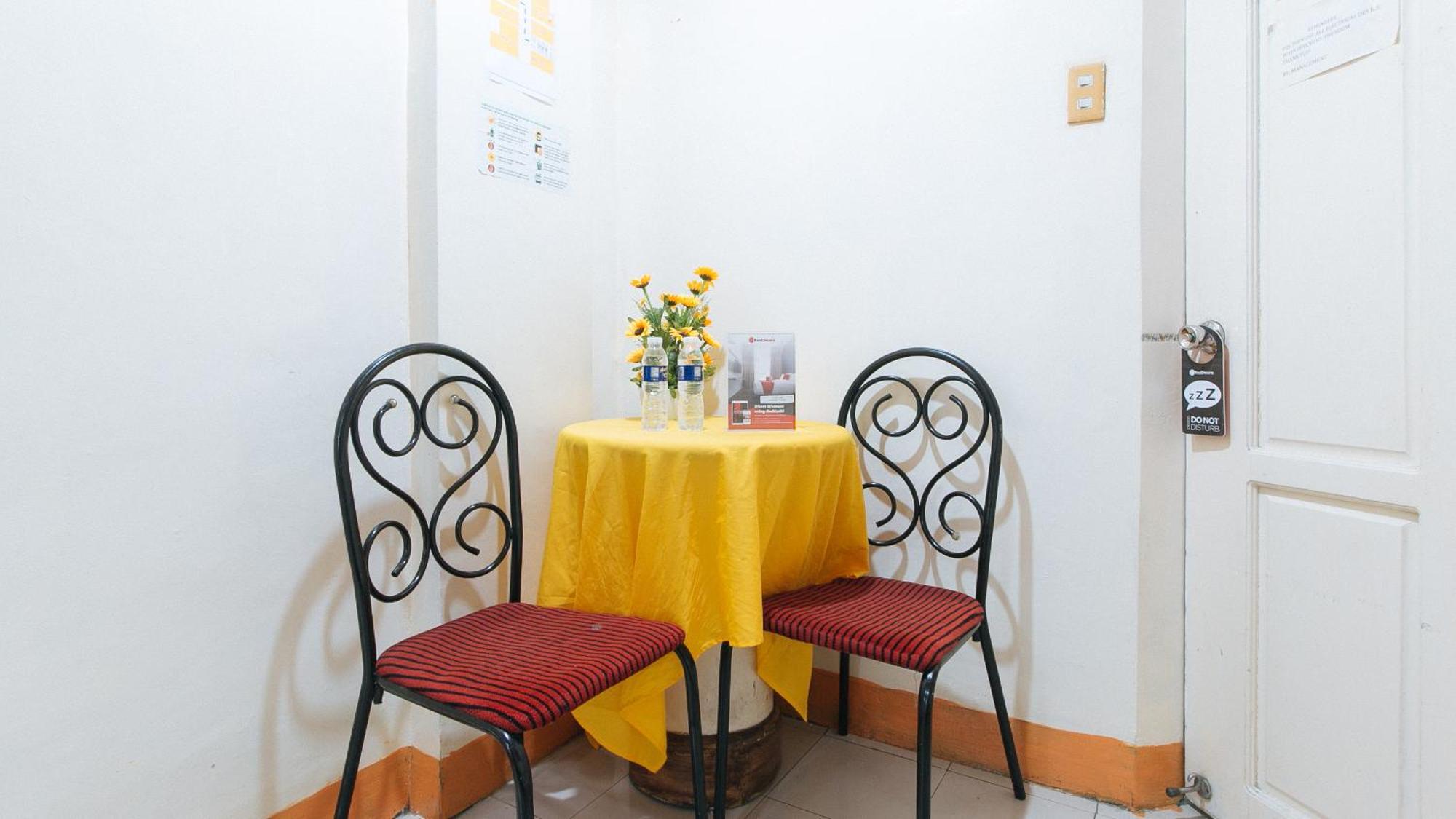 Reddoorz Near East Avenue Medical Center Hotel Quezon City Bagian luar foto