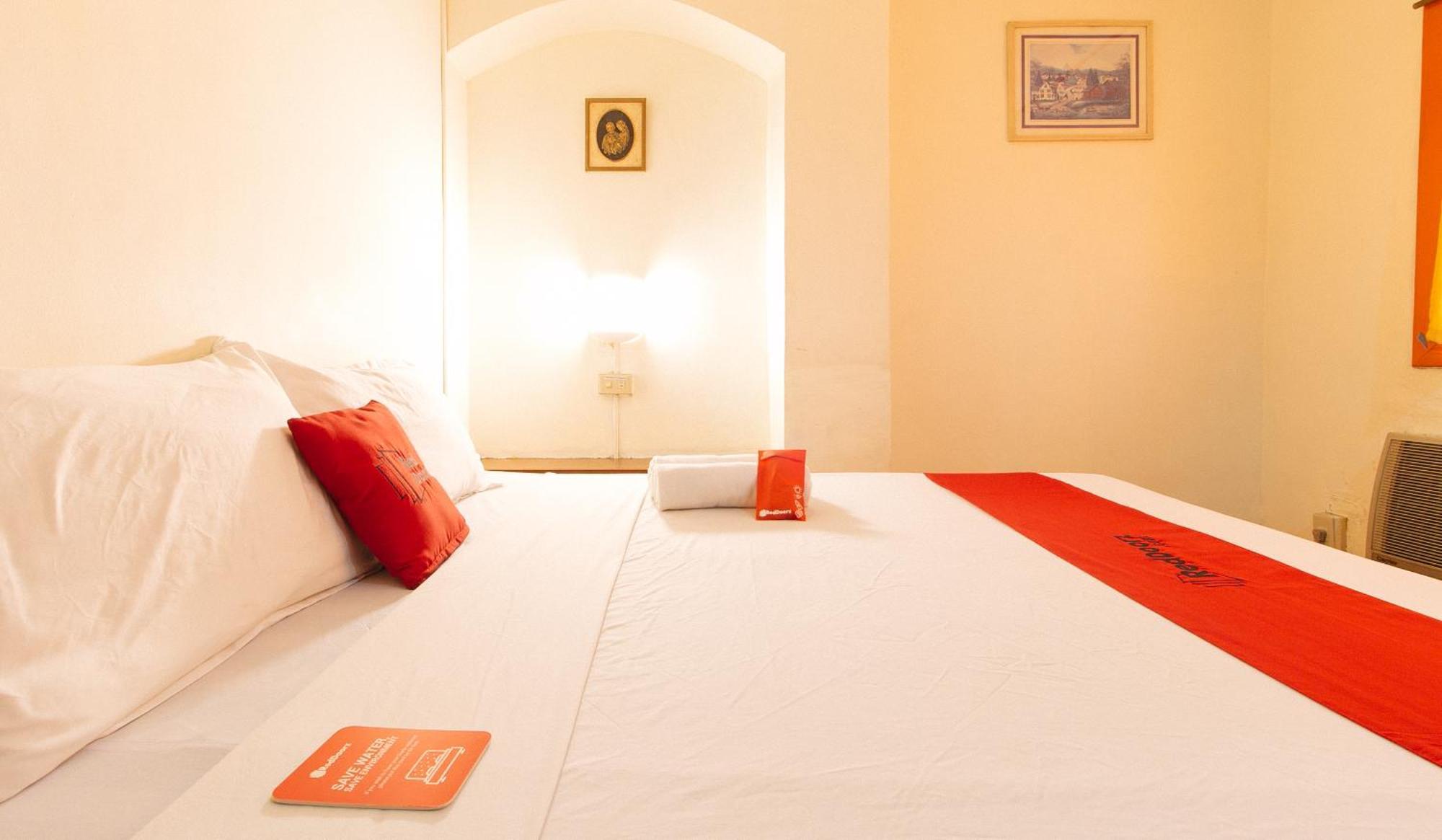 Reddoorz Near East Avenue Medical Center Hotel Quezon City Bagian luar foto