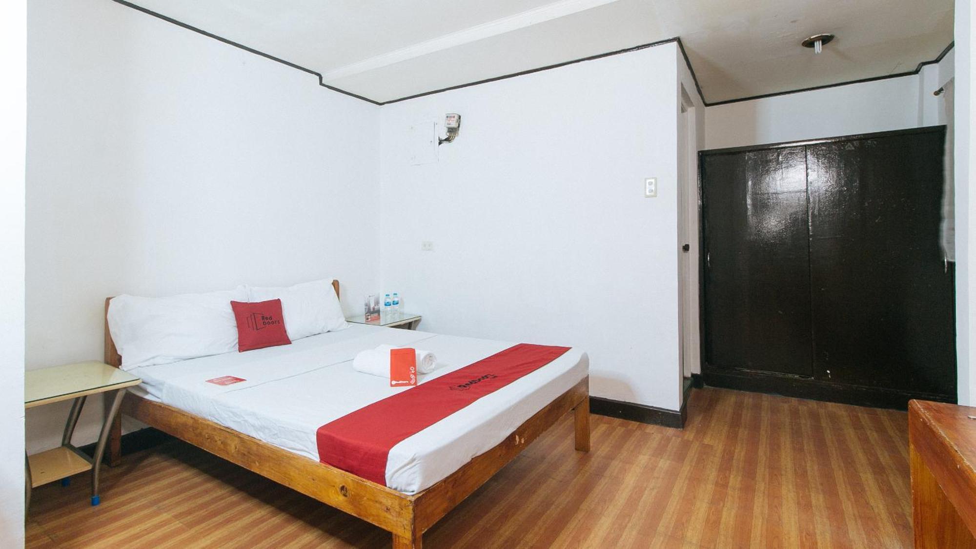 Reddoorz Near East Avenue Medical Center Hotel Quezon City Bagian luar foto