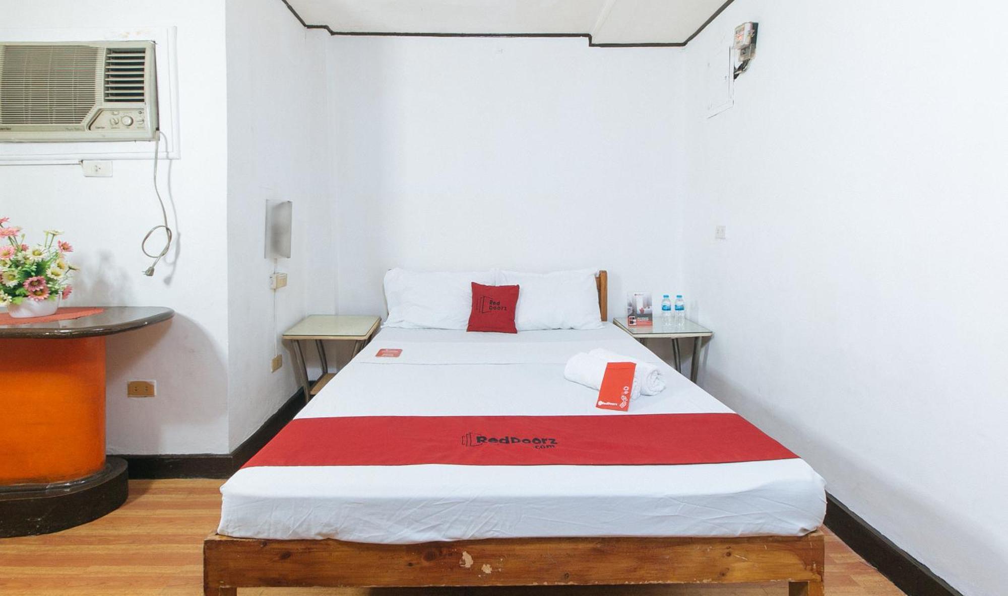 Reddoorz Near East Avenue Medical Center Hotel Quezon City Bagian luar foto