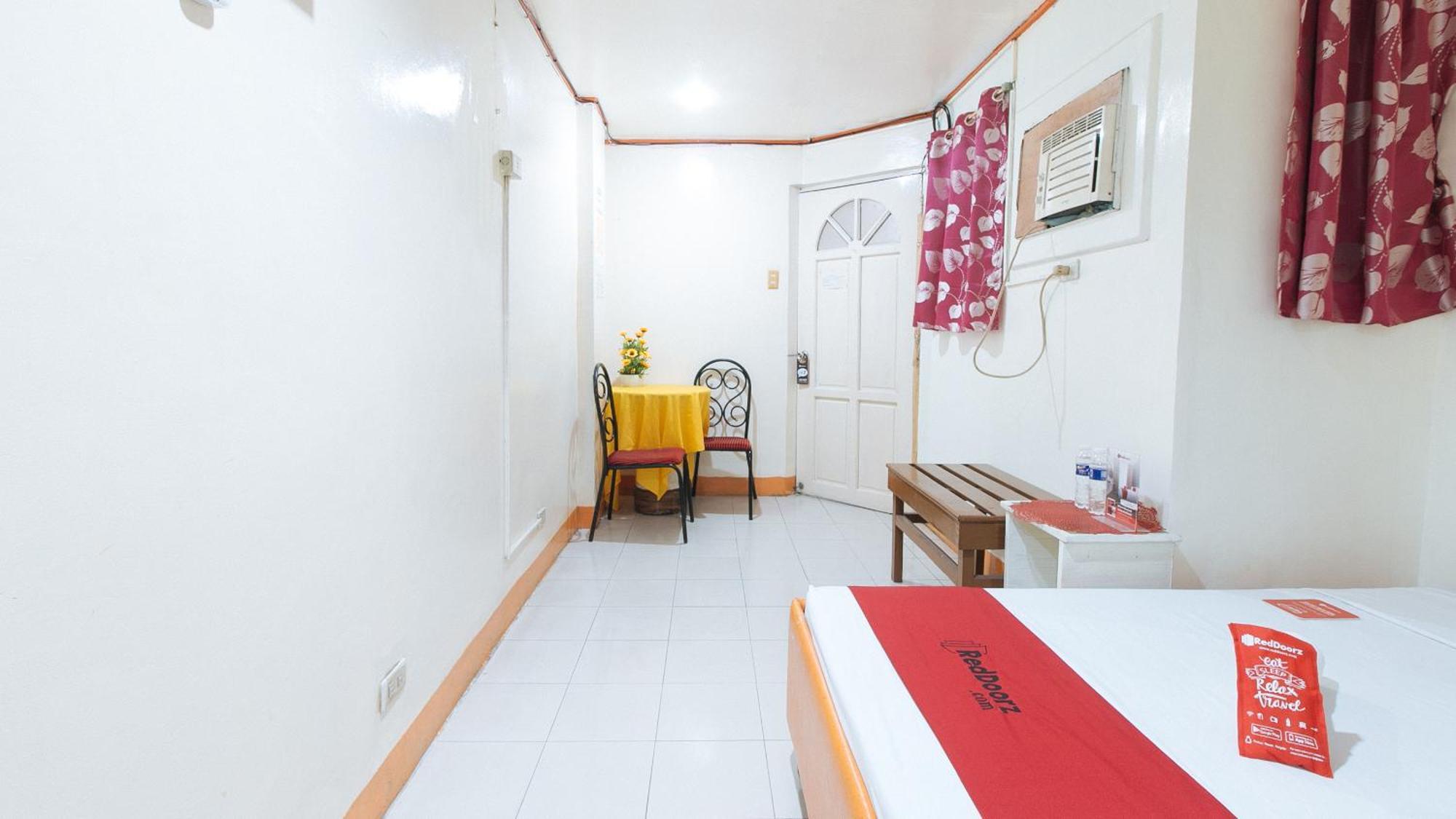 Reddoorz Near East Avenue Medical Center Hotel Quezon City Bagian luar foto