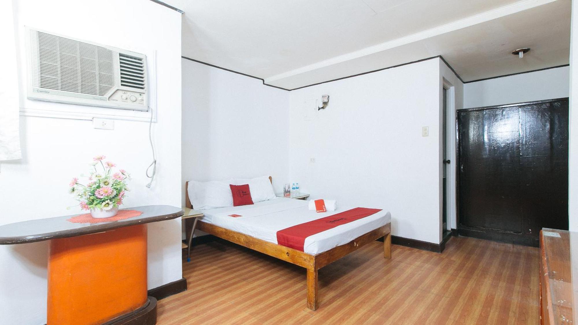 Reddoorz Near East Avenue Medical Center Hotel Quezon City Bagian luar foto